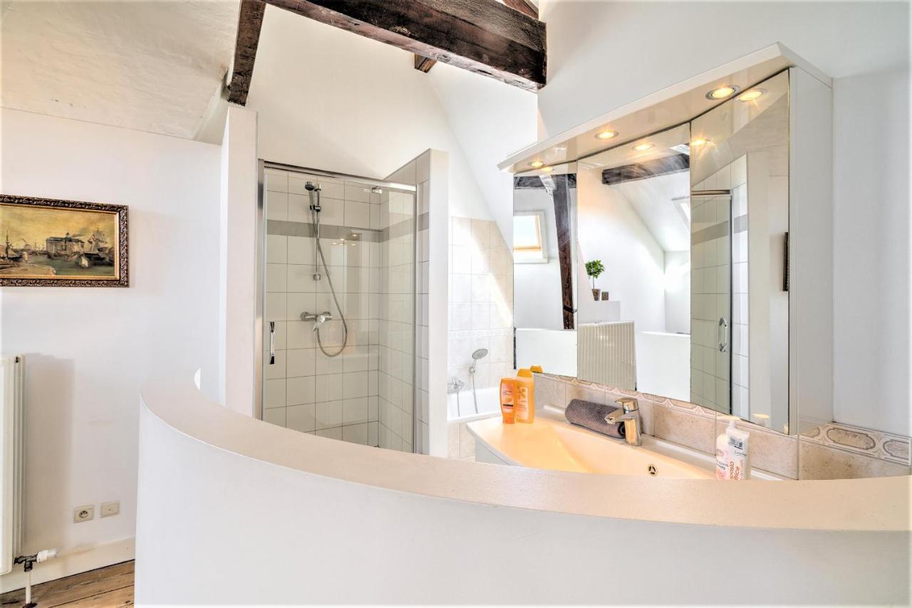 The Capital Street Triplex Apartment Antwerp Exterior photo