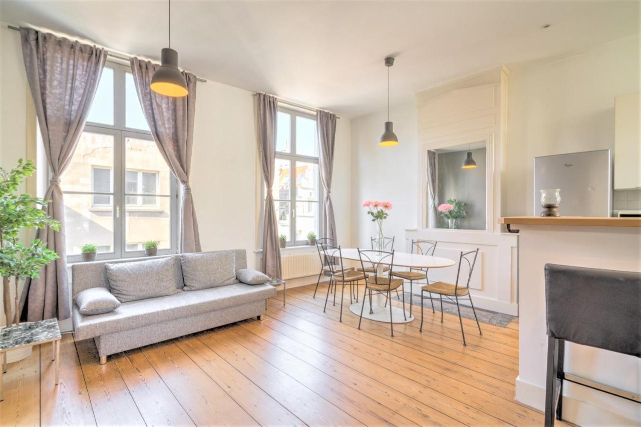 The Capital Street Triplex Apartment Antwerp Exterior photo