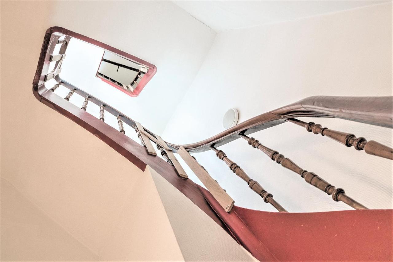 The Capital Street Triplex Apartment Antwerp Exterior photo